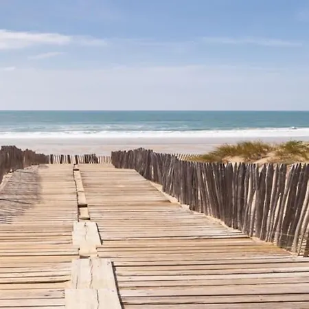 Appart 4 Personnes Surf&golf Apartman
